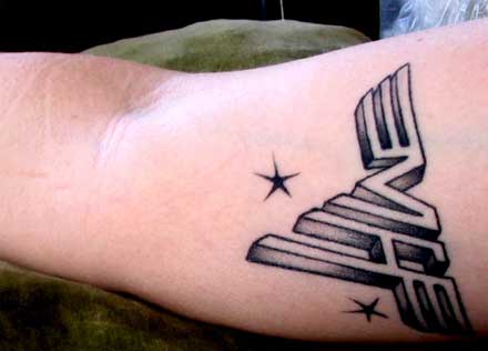 10 tatuagens da banda van halen e o novo clipe 10 tatuagens da banda van halen e o novo clipe