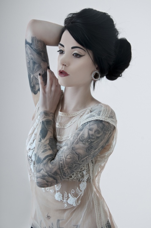 Lindas Garotas Tatuadas (9)