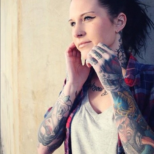 Lindas Garotas Tatuadas (27)