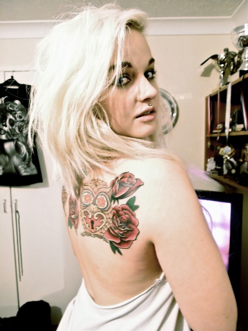 Lindas Garotas Tatuadas (22)