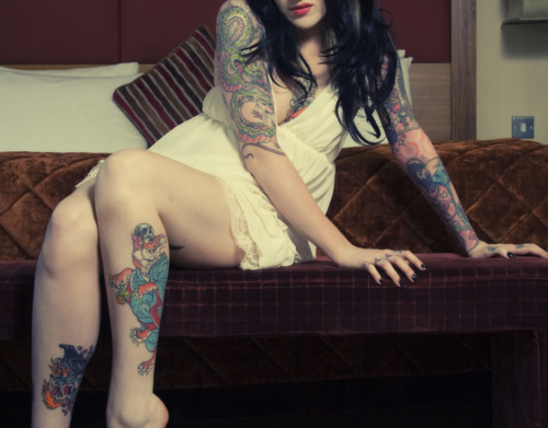 30 Lindas mulheres tatuadas (29)