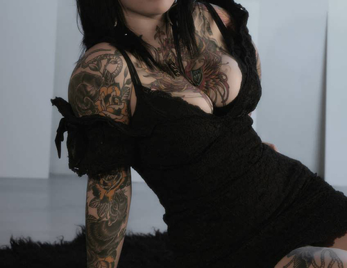 30 Lindas mulheres tatuadas (23)