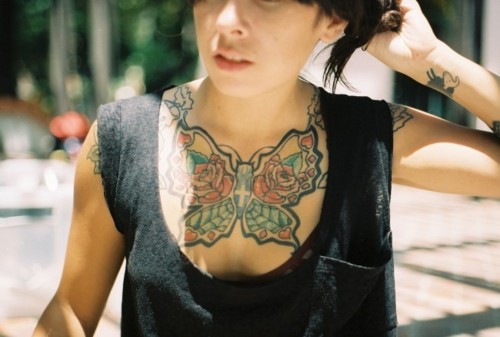 30 Lindas mulheres tatuadas (12)