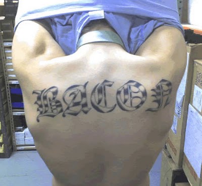 Tatuagens para quem adora comer bacon (26)