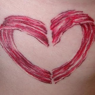 Tatuagens para quem adora comer bacon (19)