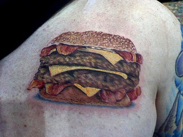 Tatuagens para quem adora comer bacon (10)