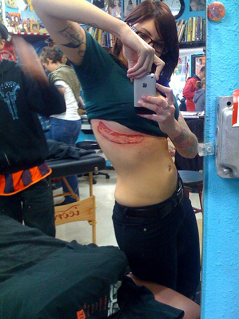 Tatuagens para quem adora comer bacon (7)
