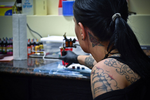 Como é o trabalho de um tatuador (27)