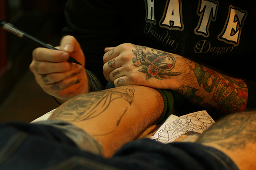 Como é o trabalho de um tatuador (25)