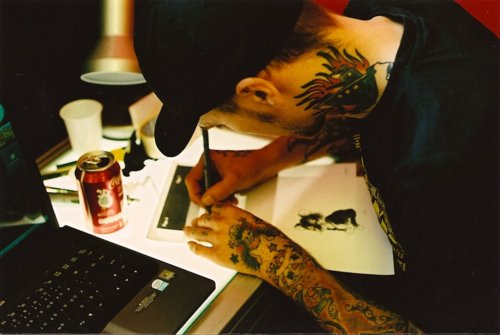 Como é o trabalho de um tatuador (16)