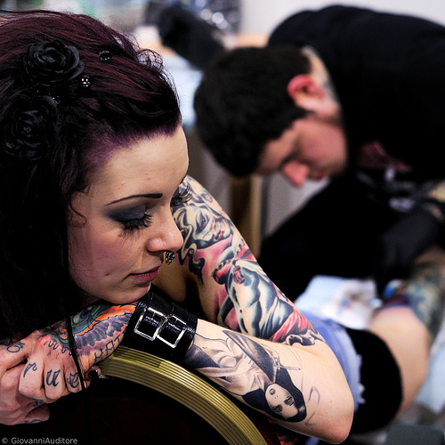 Como é o trabalho de um tatuador (11)