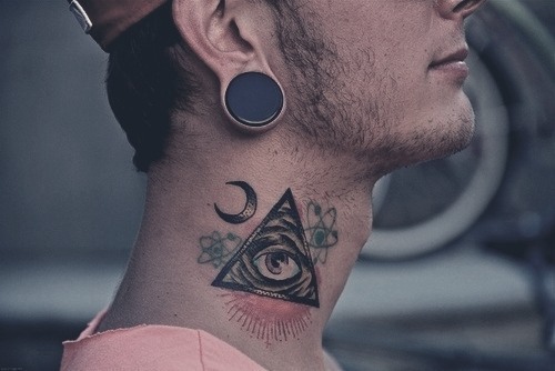 Fotos de pessoas tatuadas (25)