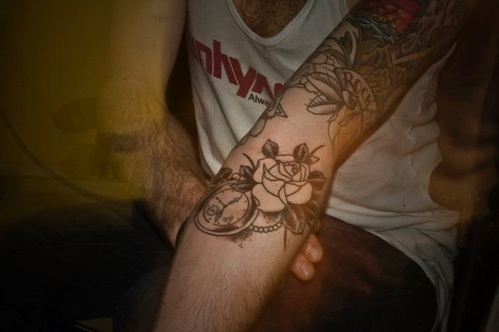 Fotos de pessoas tatuadas (19)