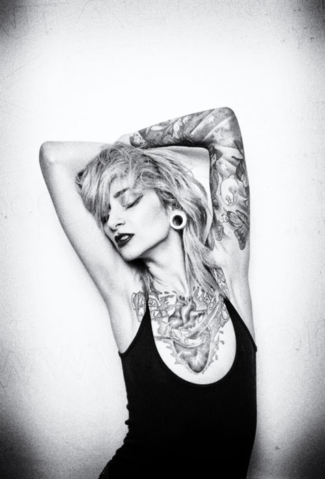 Fotos de lindas mulheres tatuadas (26)