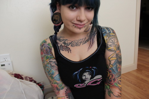 Fotos de lindas mulheres tatuadas (25)