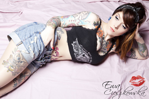 Fotos de lindas mulheres tatuadas (13)