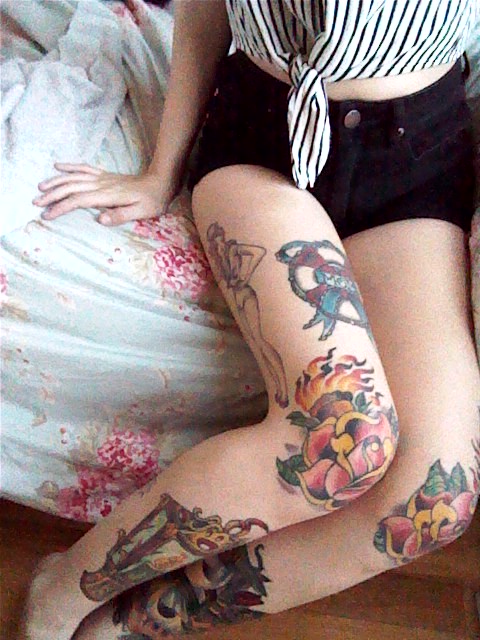 Fotos de mulheres tatuadas (17)