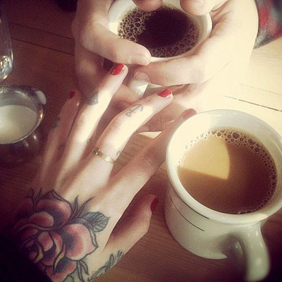 Imagens de tatuagens nas mãos (2)