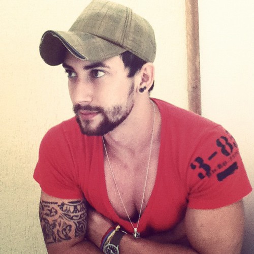 Barbudos tatuados (26)