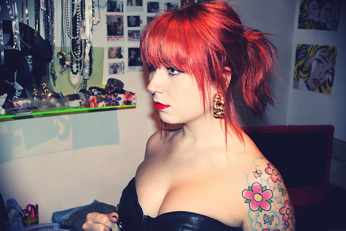 Mais 50 ruivas tatuadas (26)