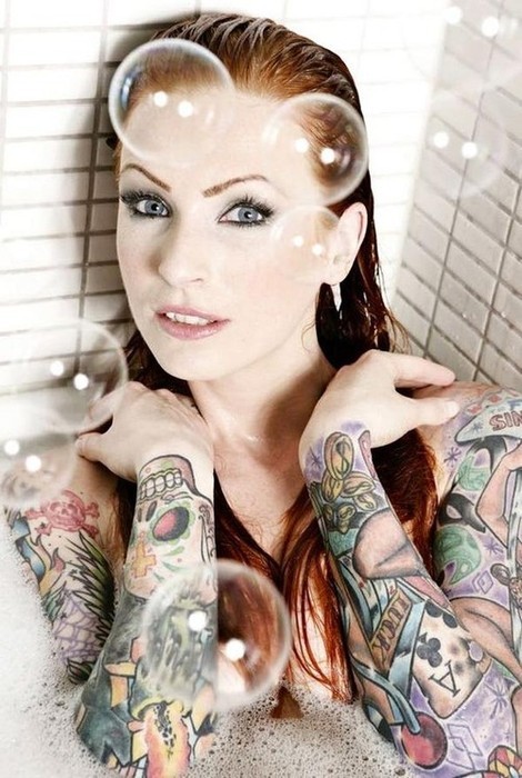 Mais 50 ruivas tatuadas (7)