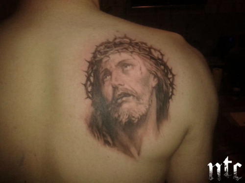 Tatuagens de Jesus Cristo (45)