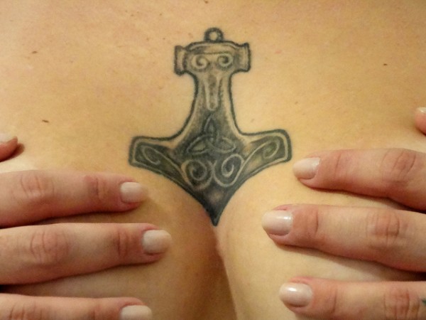 Tatuagens do martelo do Thor (8)