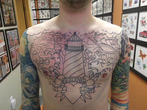 Tatuagens no Peito (2)