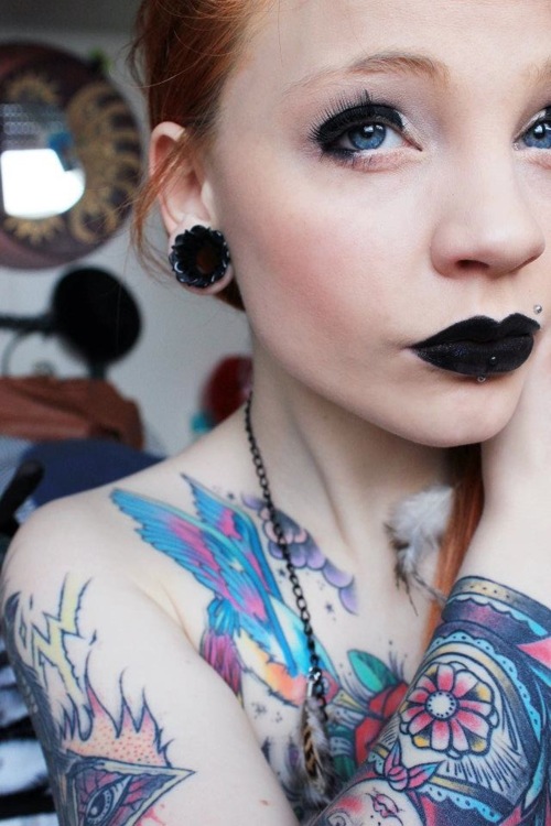 Fotos de mulheres tatuadas (15)