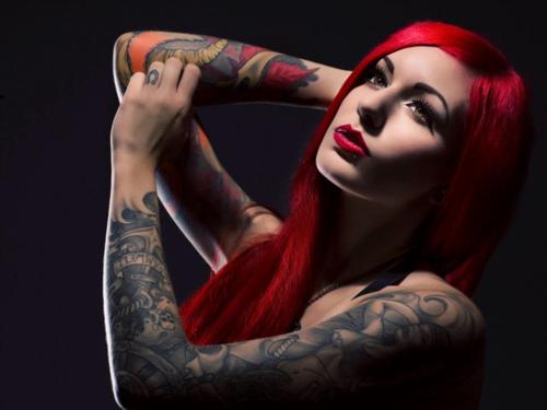 Fotos de mulheres tatuadas (12)