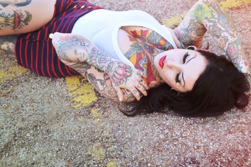 Fotos de mulheres tatuadas (5)
