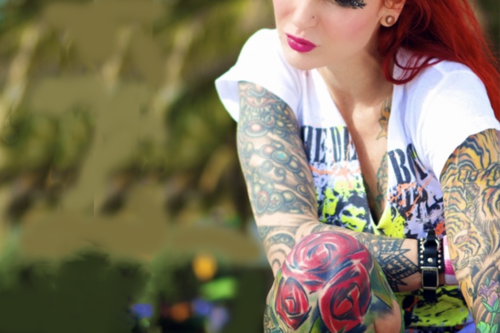 Fotos de mulheres tatuadas (3)
