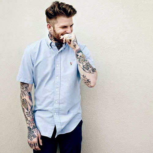 Homens tatuados e modificados (28)