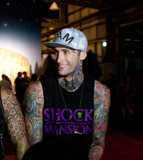 Homens tatuados e modificados (25)