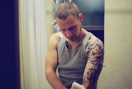 Homens tatuados e modificados (14)