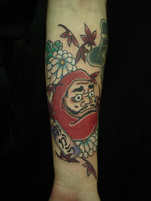 Tatuagens de bonecos de Daruma (48)