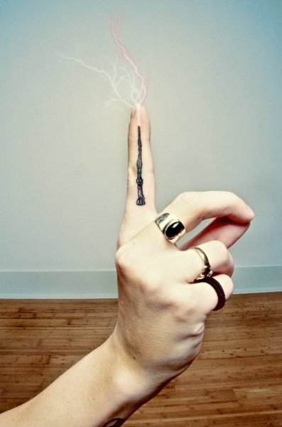 Tatuagens de Harry Potter (17)