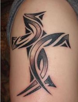 Tatuagens de cruzes e símbolos cristãos (49)