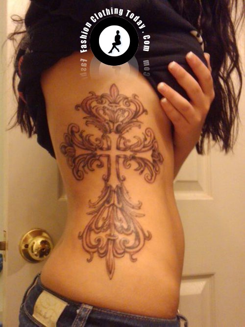 Tatuagens de cruzes e símbolos cristãos (43)
