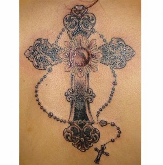 Tatuagens de cruzes e símbolos cristãos (40)