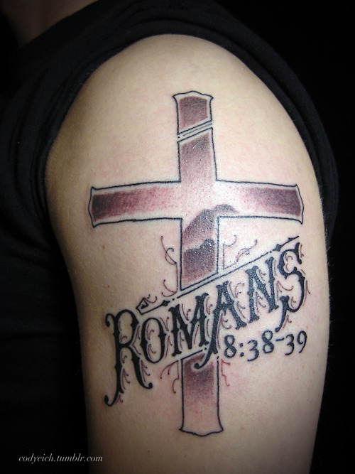 Tatuagens de cruzes e símbolos cristãos (29)