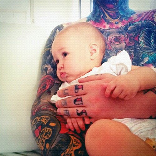 Papais e Mamães Tatuados com seus filhos (5)