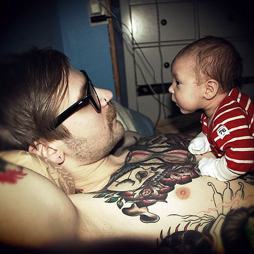 Papais e Mamães Tatuados com seus filhos (58)