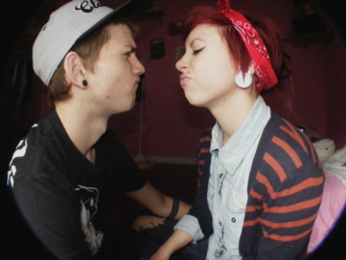 Modificated Couples (69)