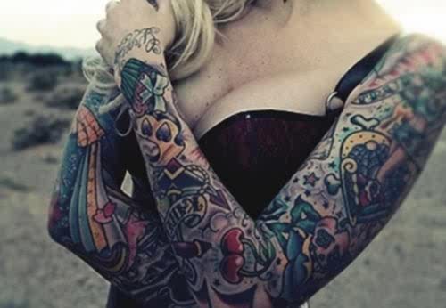 Tattooed Girls (18)