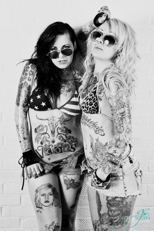 Tattooed Girls (12)