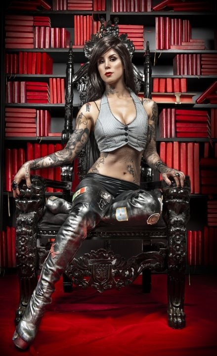 A Beleza de Kat Von D 71
