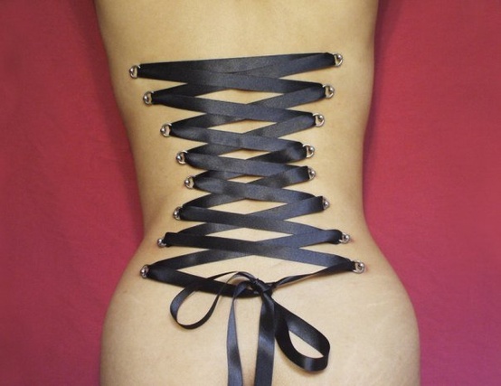 Corset Piercing (42)