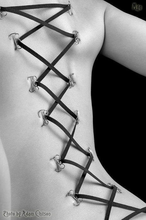 Corset Piercing (29)
