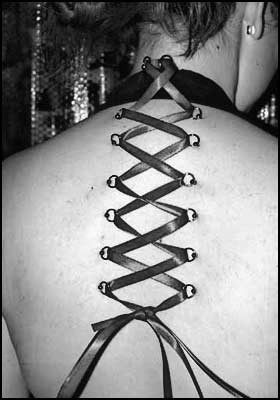 Corset Piercing (20)